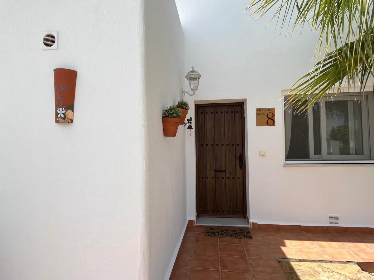 אלאמה דה מורסיה Casa La Vida - Golf Villa With Private Pool מראה חיצוני תמונה