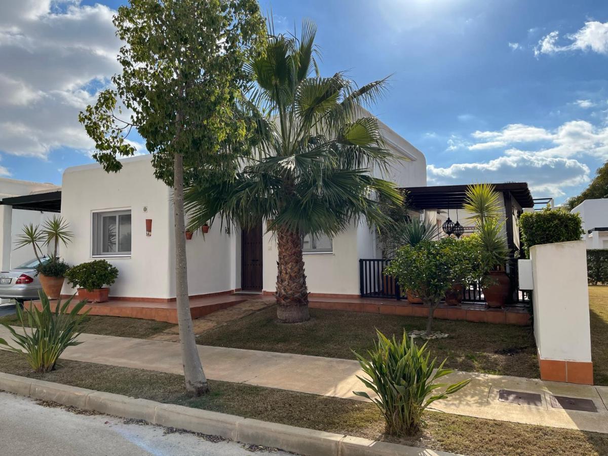 אלאמה דה מורסיה Casa La Vida - Golf Villa With Private Pool מראה חיצוני תמונה